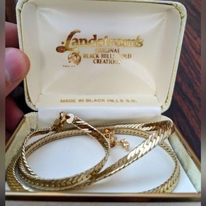 Matching gold chain and Earring set